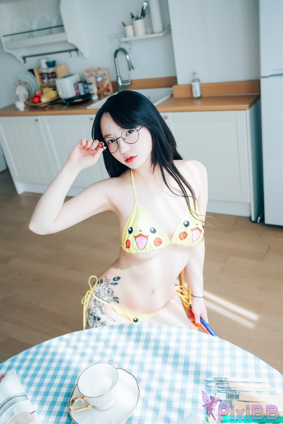 Loozy Son Ye Eun Nudy Painter S.ver PixiBB.COM 004