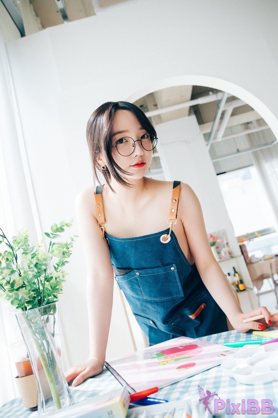 Loozy Son Ye Eun Nudy Painter S.ver PixiBB.COM 043