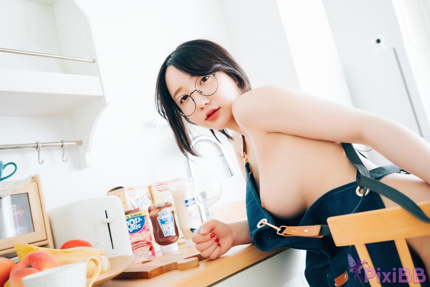 Loozy Son Ye Eun Nudy Painter Uncensored PixiBB.COM 046