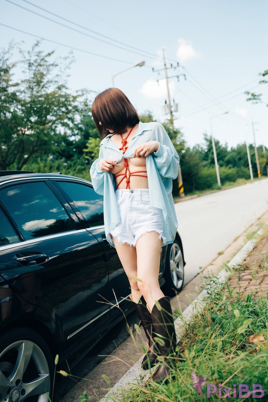 Loozy Son Ye Eun SM CarXXX PixiBB.COM 046