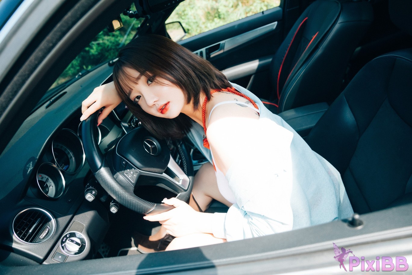 Loozy Son Ye Eun SM CarXXX PixiBB.COM 049