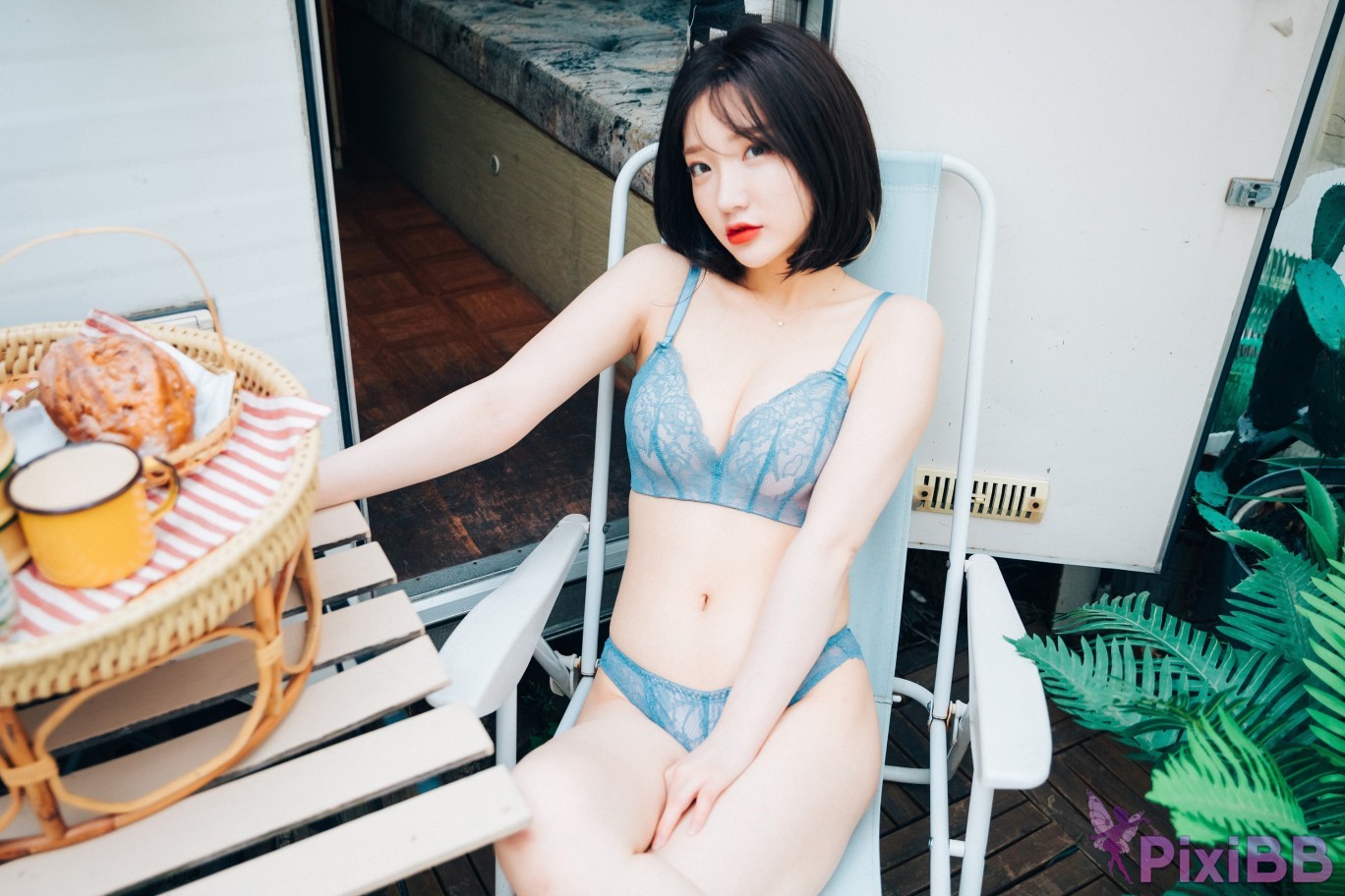 Loozy Summer Caravan Son Ye Eun PixiBB.COM 054