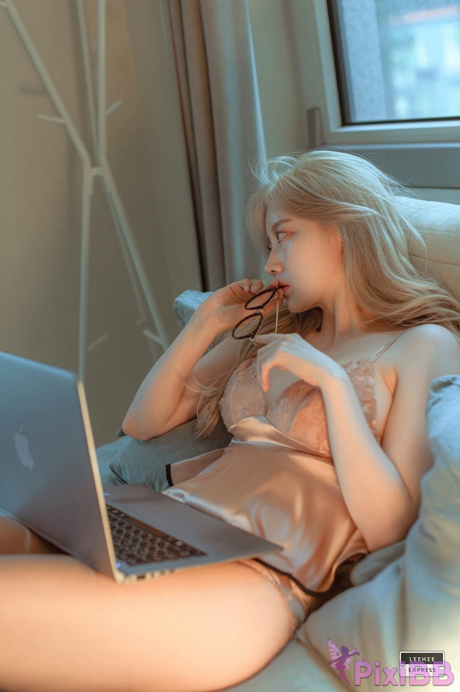 LE LEDG 064A Jeong Ah PixiBB.COM 005