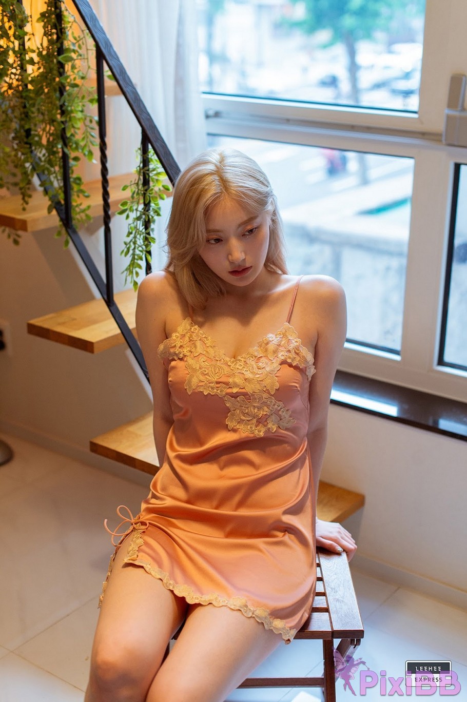 LE LEDG 077 Jeong Ah PixiBB.COM 010