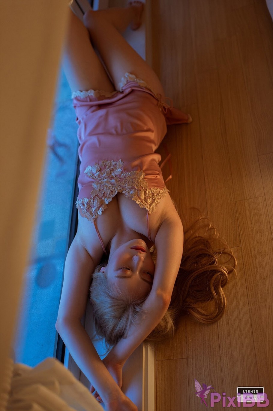 LE LEDG 077 Jeong Ah PixiBB.COM 050