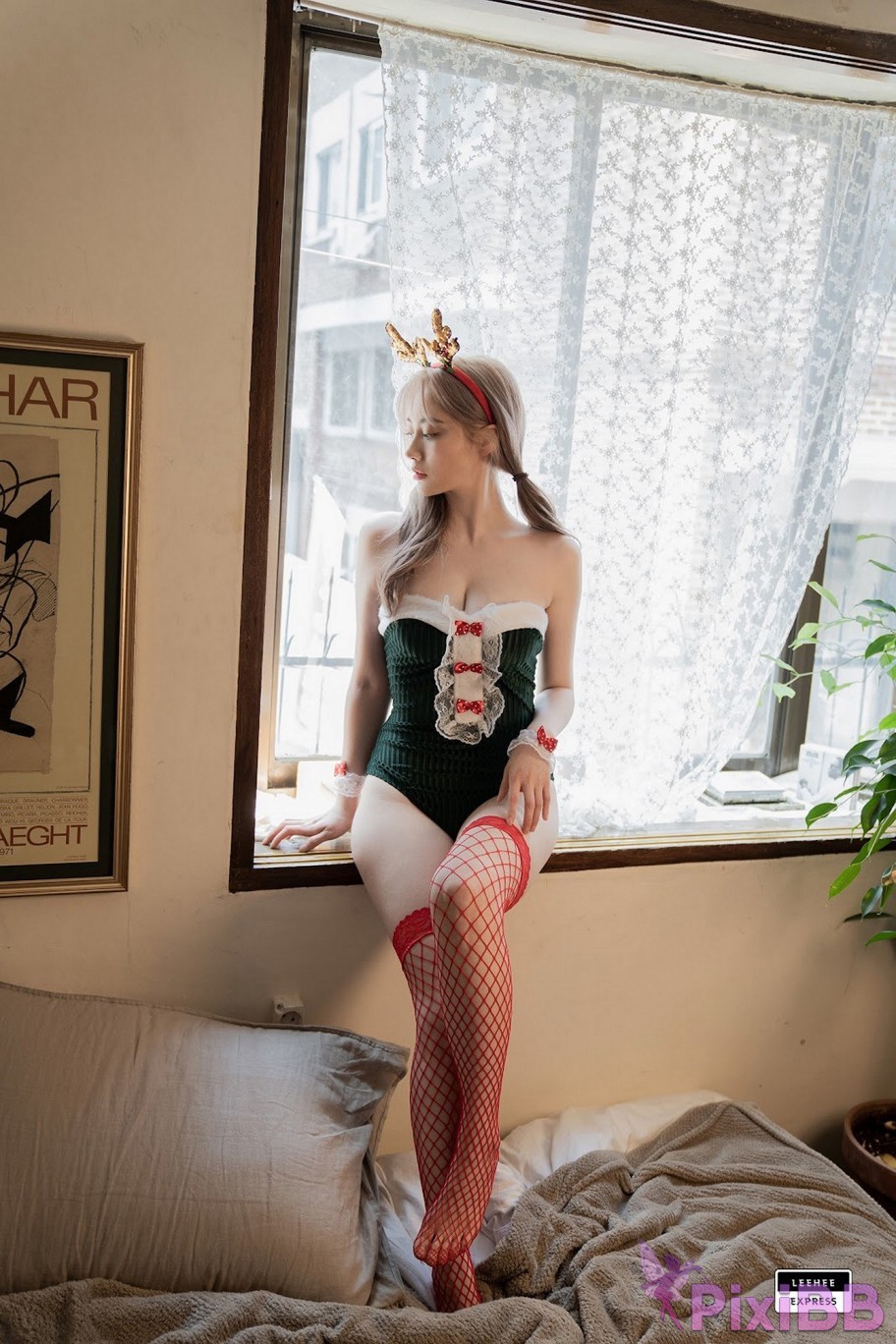 LE LEDG 096 Jeong Ah PixiBB.COM 052