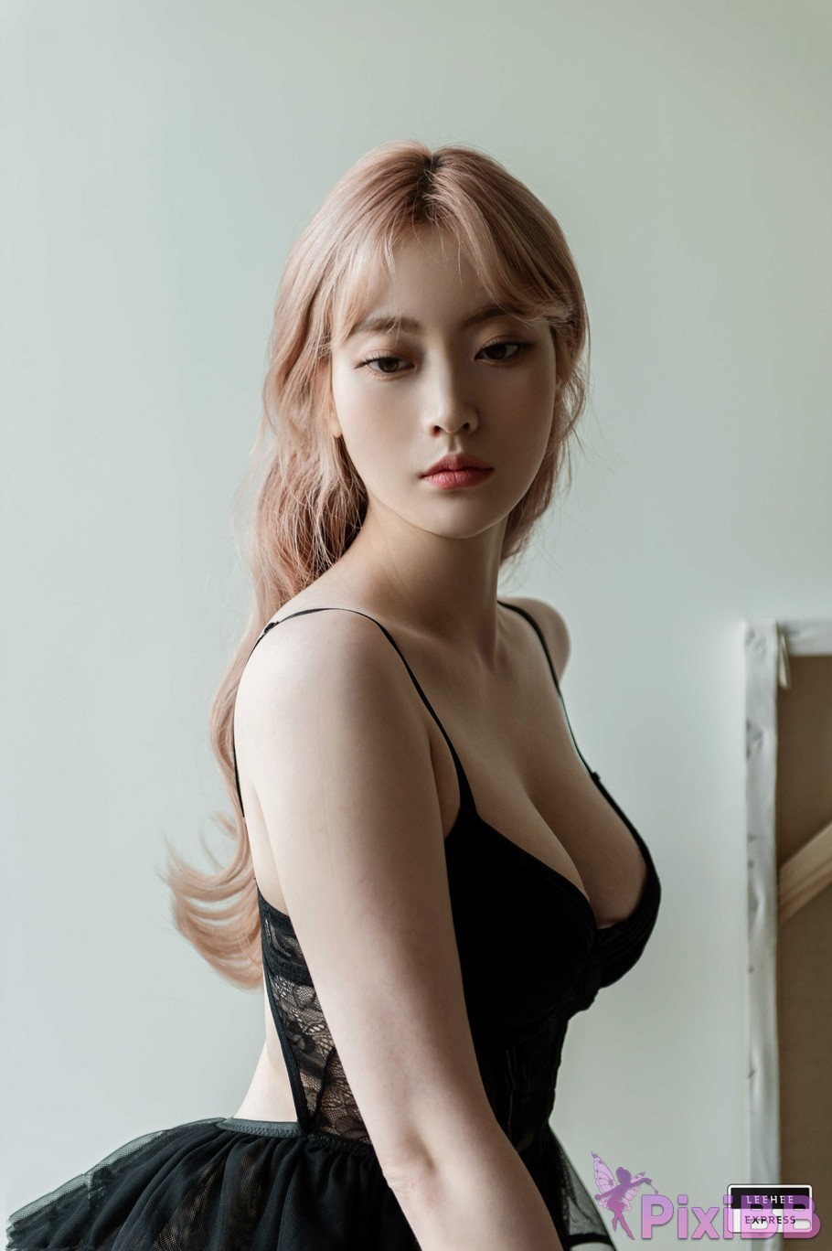 LE LEDG 177A Jeong Ah PixiBB.COM 010