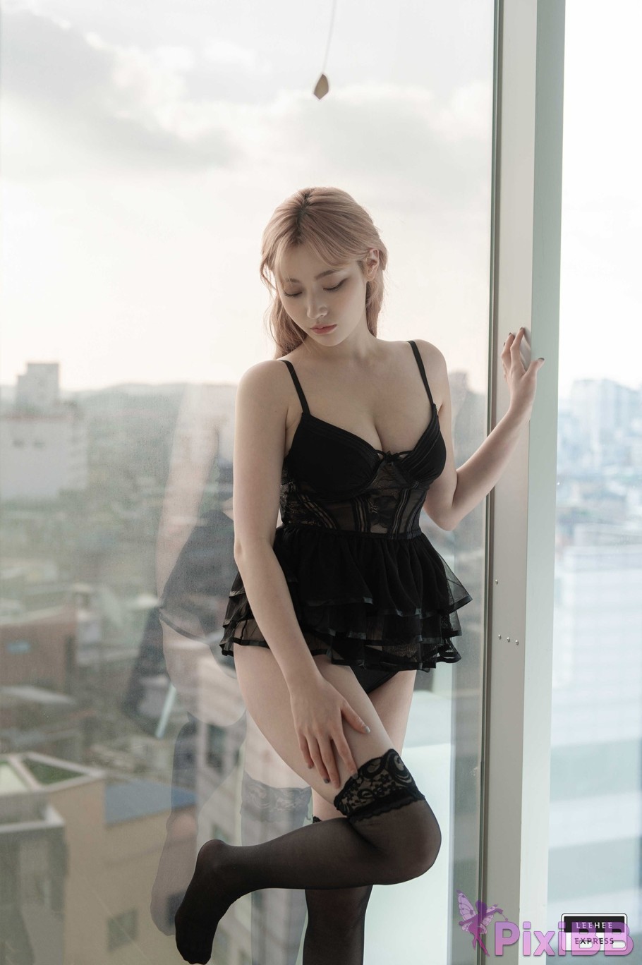 LE LEDG 177A Jeong Ah PixiBB.COM 020