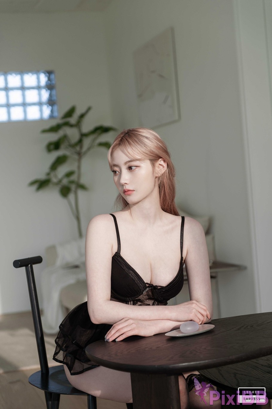 LE LEDG 177A Jeong Ah PixiBB.COM 029