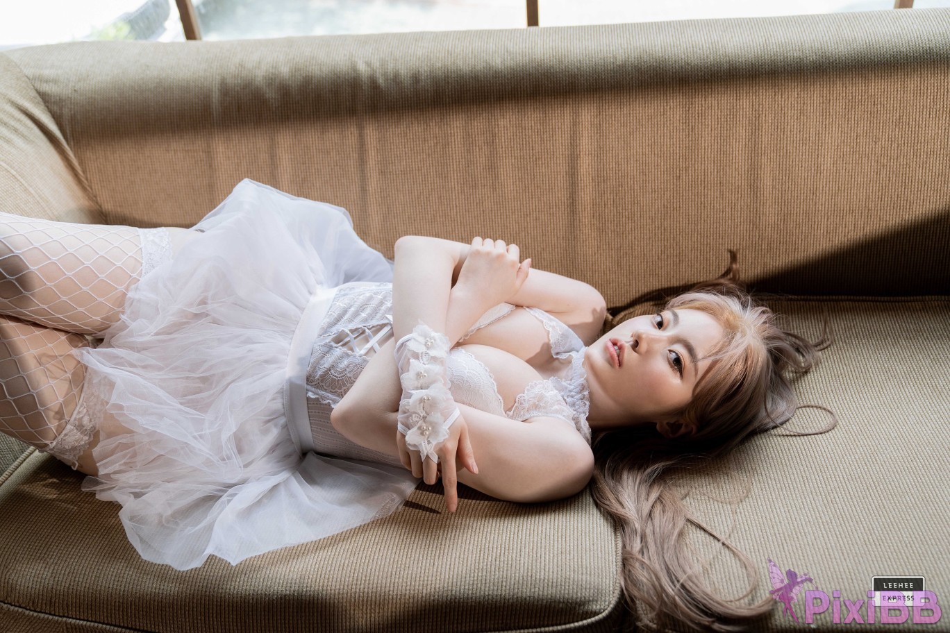 LE LEDG 186 Jeong Ah PixiBB.COM 013