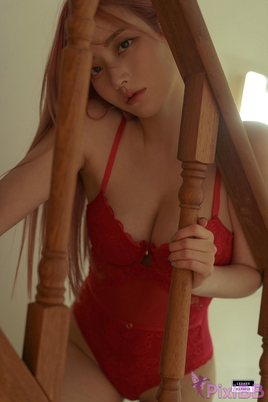 LE LERB 060A Jeong Ah PixiBB.COM 011