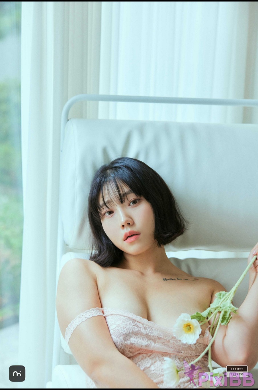 LE LEBE 215B Nana PixiBB.COM 003