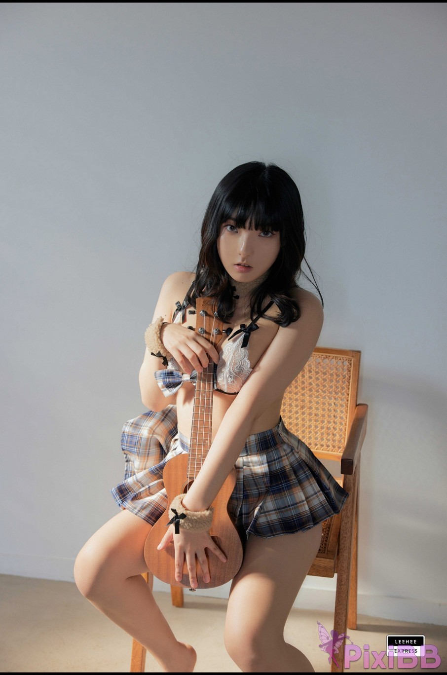 LE LEFM 015 Hansom PixiBB.COM 021