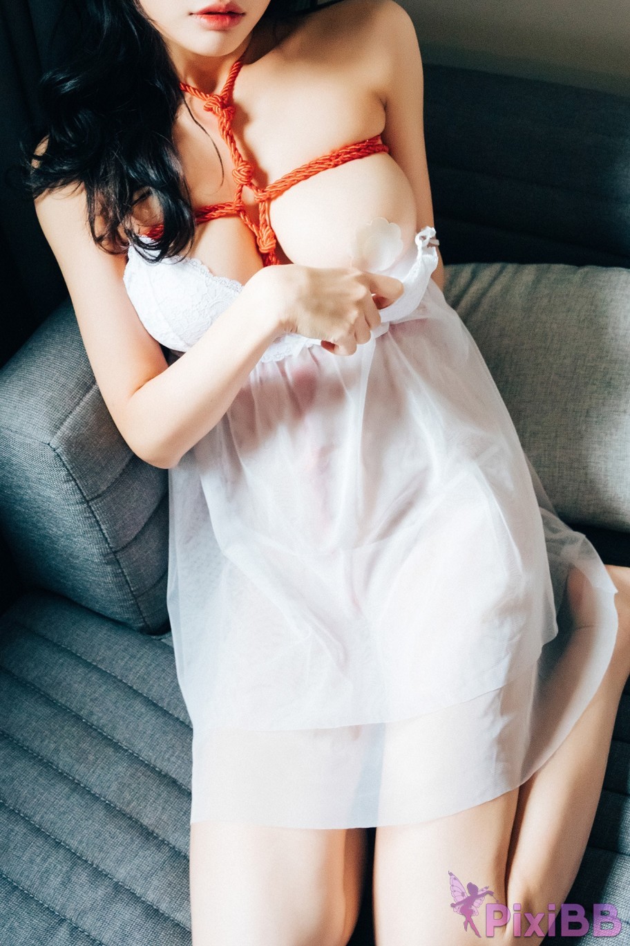 LOOZY YeonYu Take Off a Sticker PixiBB.COM 047