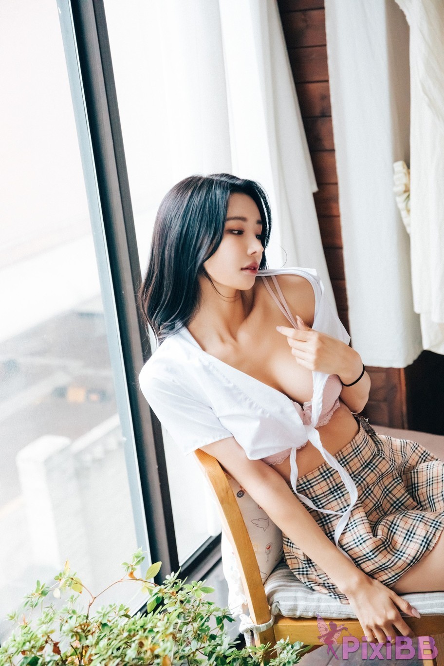 Loozy YeonYu First play S.Ver PixiBB.COM 097