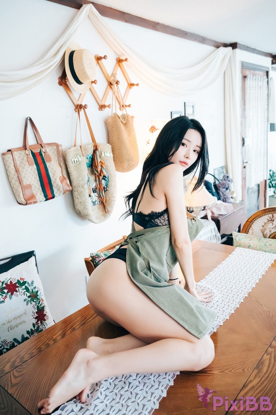 Loozy YeonYu First play S.Ver PixiBB.COM 130